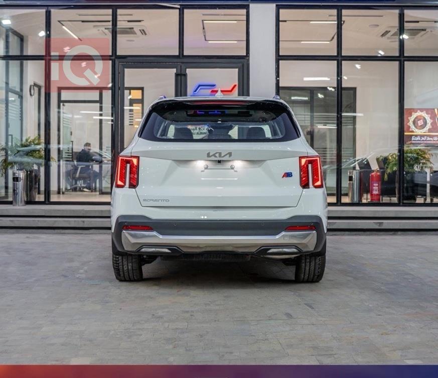 https://cdn.iqcars.io3de12f3d-74e2-481a-bb93-51e5386da344_3.jpg